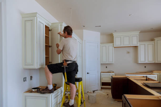 Licensed Cabinet Refacing service in Hudson, TX - BM Kitchen